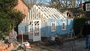 Uitbouw slaapkamer en badkamer Bathmen